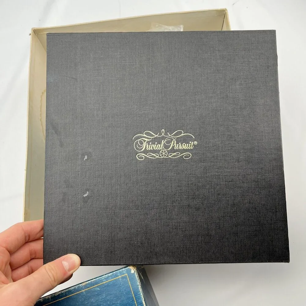 Vintage 1981 Trivial Pursuit Master Game Genus Edition Set